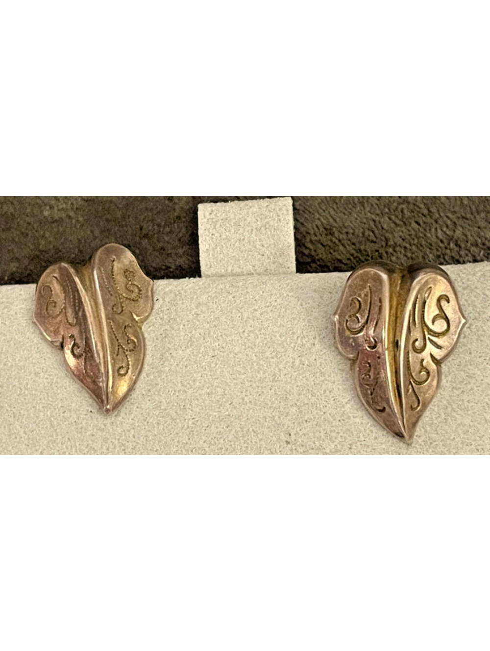 925 Sterling Silver Antique Art Deco Floral Leaf Screw Back Earrings
